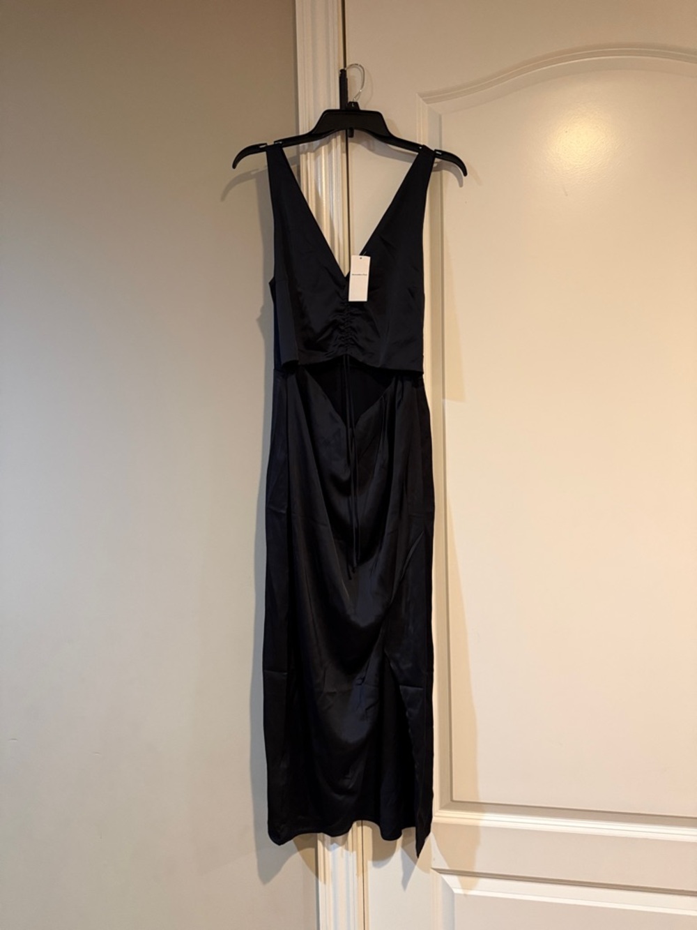 Abercrombie & Fitch Black Satin V-Neck Midi Dress
